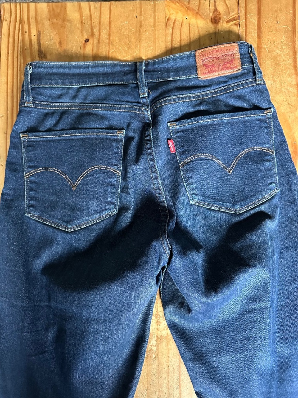 712 LEVIS High Rise Skinny Jeans Size 27